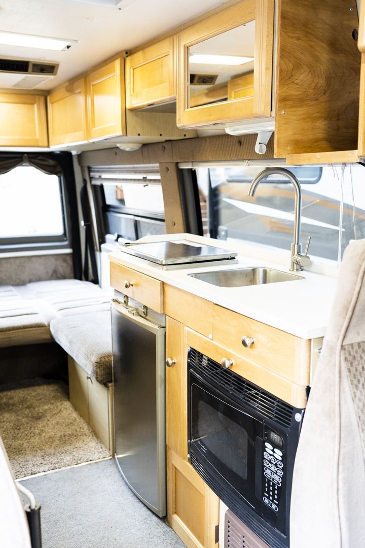 Photo 20 - 2006 Mercedes-Benz Class B Motorhome rental photo 22