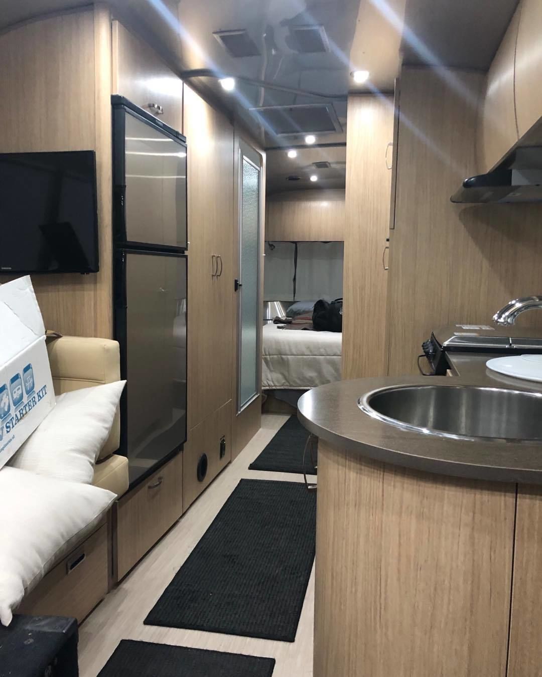 Photo 4 - 2019 Airstream Travel Trailer rental photo 6