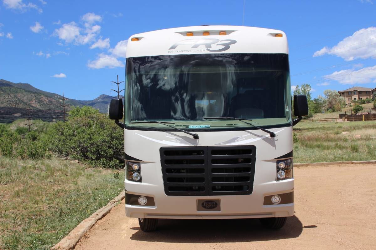 Photo 8 - 2015 Forest River Class A Motorhome rental photo 10