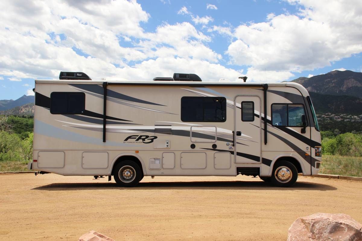 Photo 20 - 2015 Forest River Class A Motorhome rental photo 22