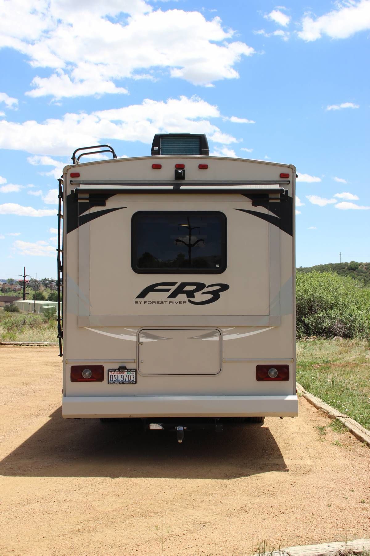 Photo 25 - 2015 Forest River Class A Motorhome rental photo 27