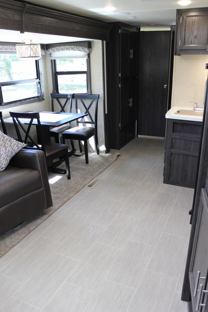Photo 22 - 2018 Dutchmen Travel Trailer rental photo 24