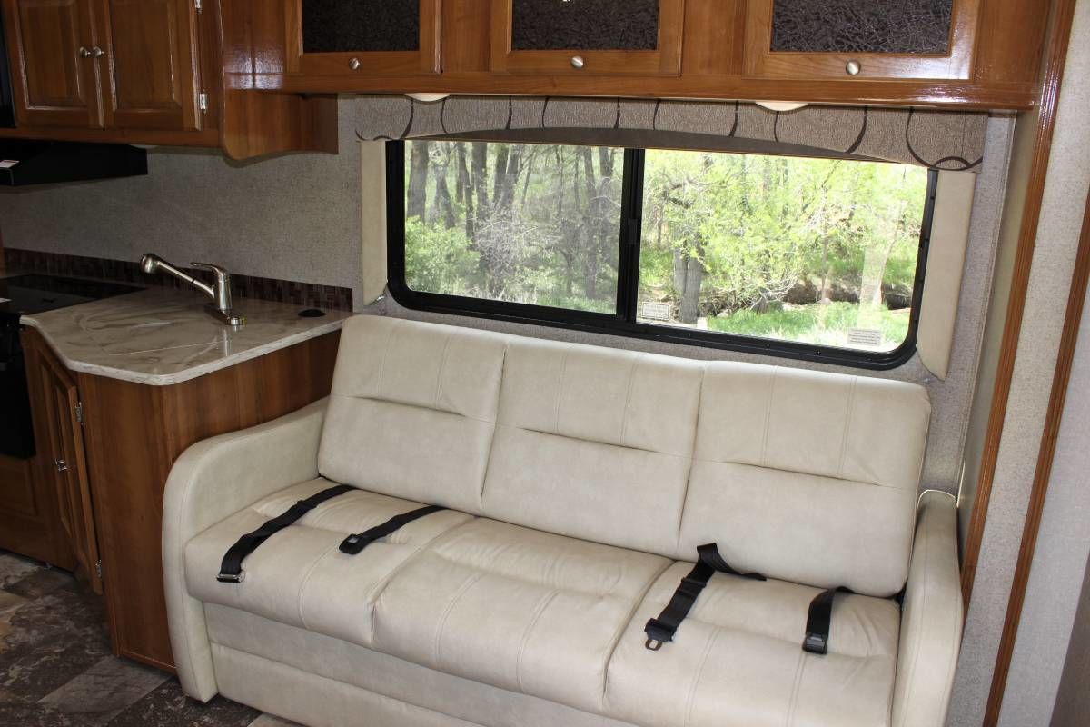 Photo 14 - 2019 Coleman Class C Motorhome rental photo 16