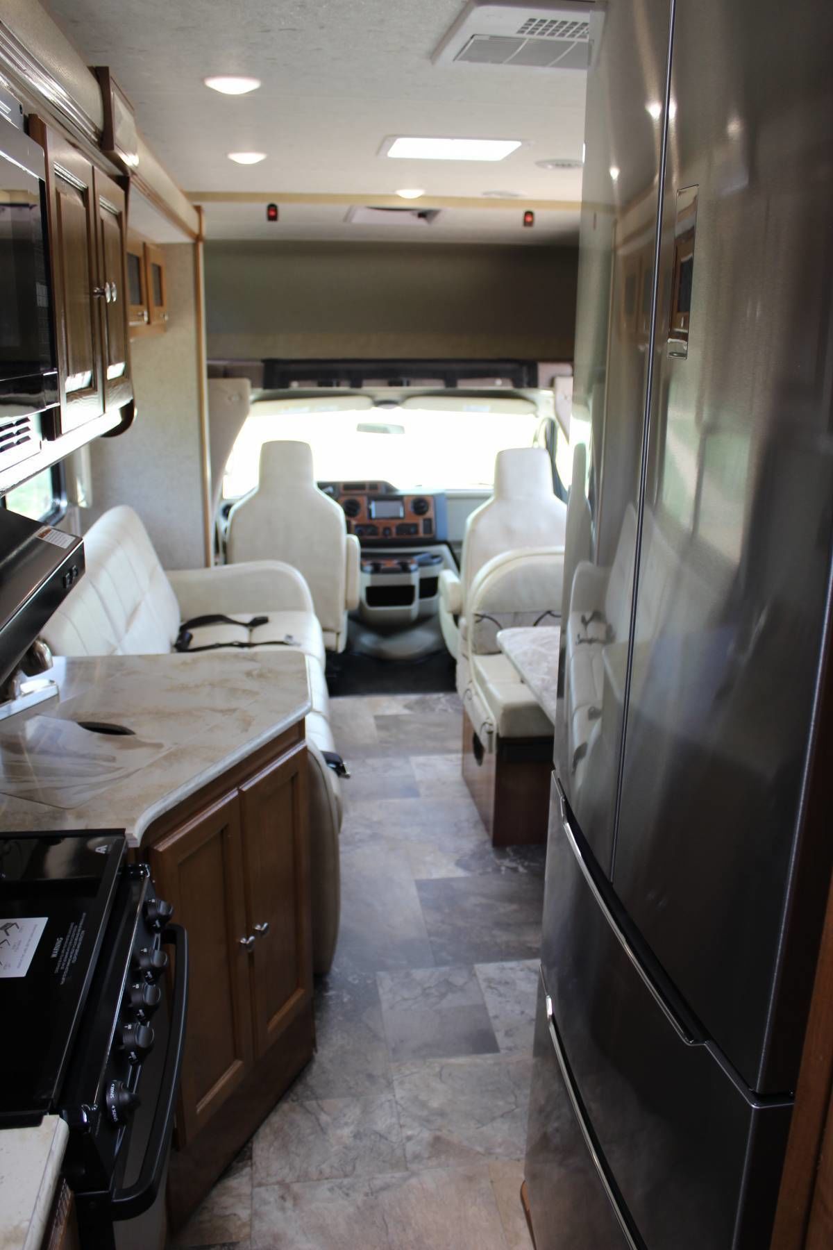 Photo 16 - 2019 Coleman Class C Motorhome rental photo 18