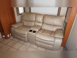 Photo 5 thumbnail 7