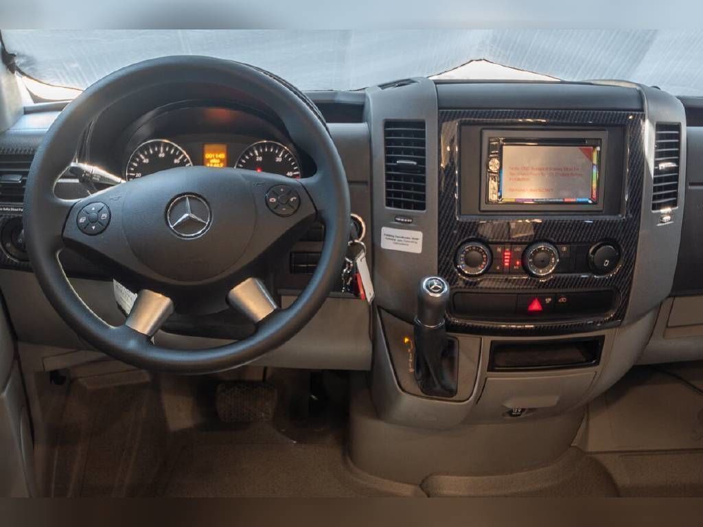 Photo 7 - 2019 Coachmen Class C Motorhome rental photo 9