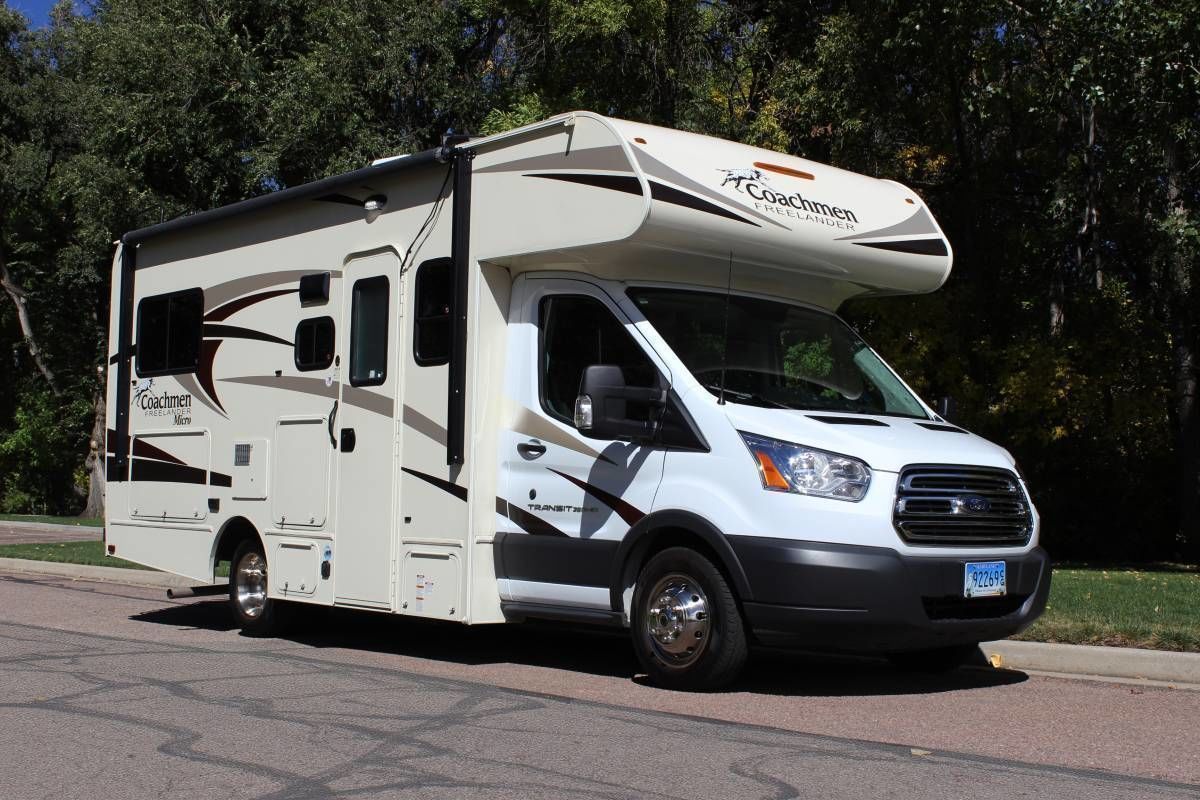 Photo 0 - 2017 Coachmen Class C Motorhome rental photo 2