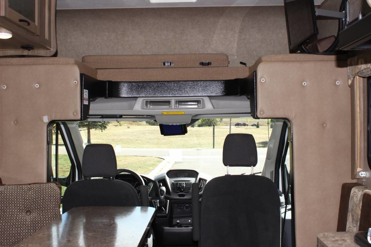 Photo 9 - 2017 Coachmen Class C Motorhome rental photo 11