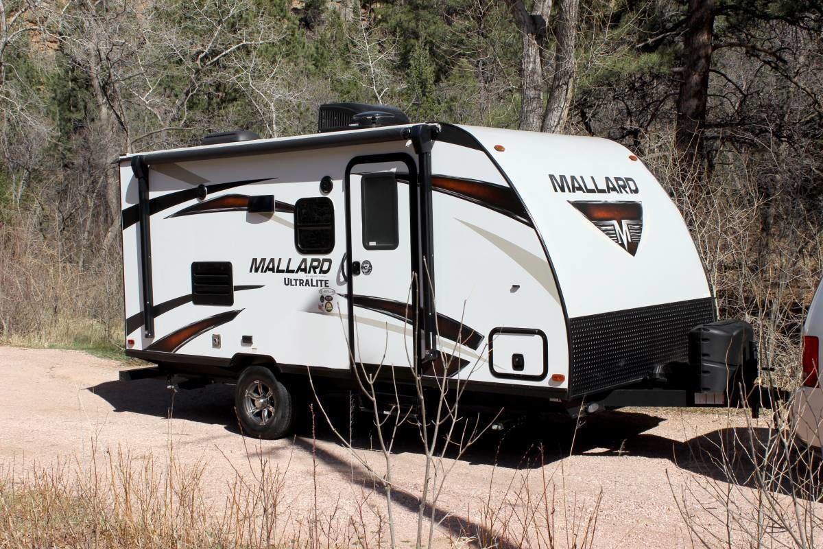 Photo 15 - 2018 Heartland Travel Trailer rental photo 17