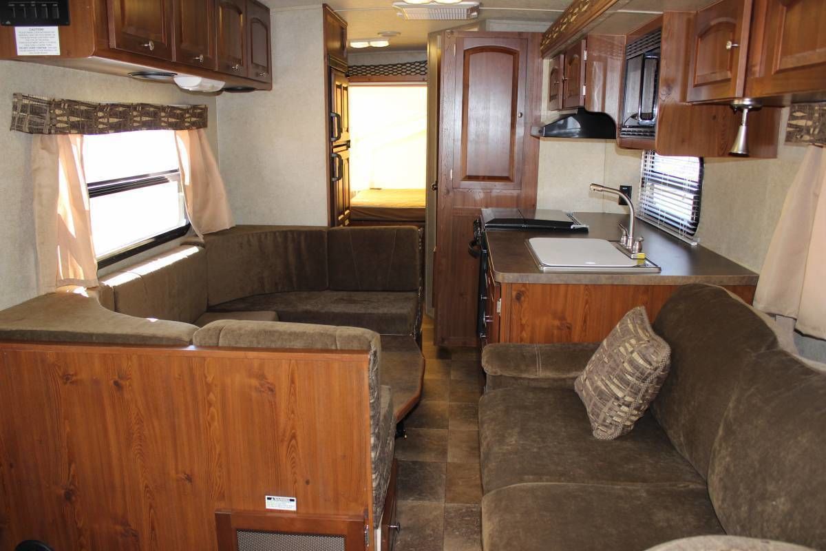 Photo 19 - 2014 Rockwood Travel Trailer rental photo 21