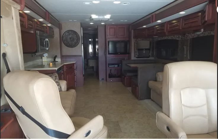Photo 17 - 2012 Forest River Class A Motorhome rental photo 19