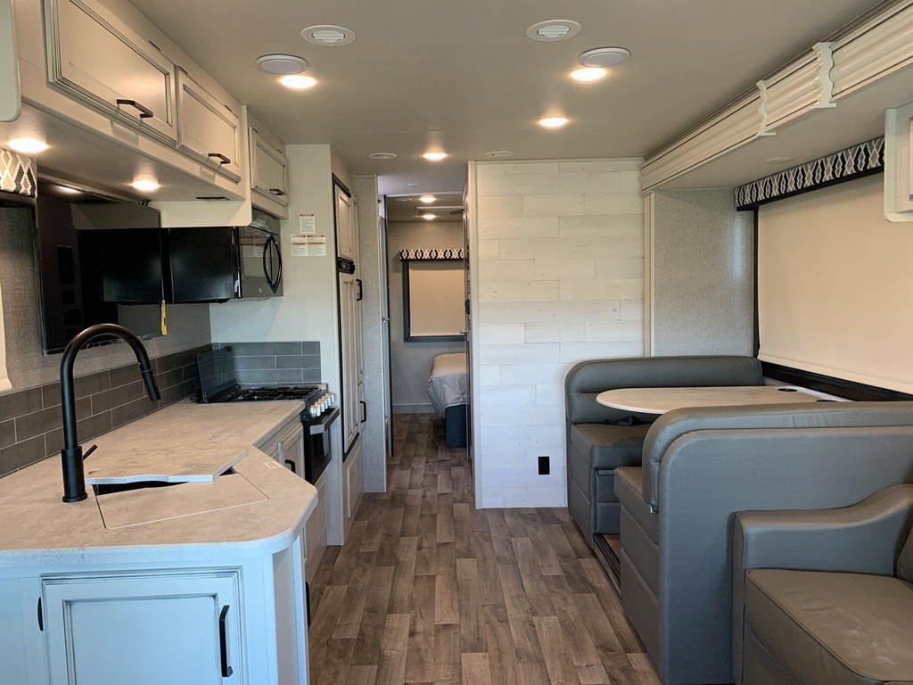 Photo 14 - 2020 Jayco Class A Motorhome rental photo 16