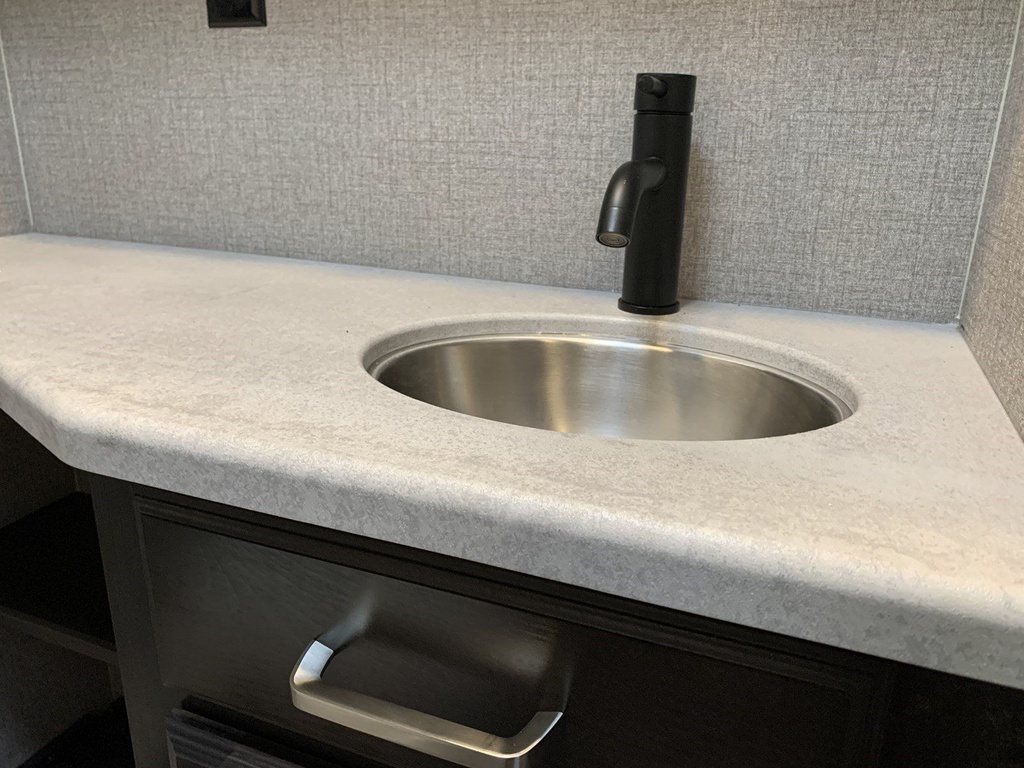 Photo 18 - 2020 Jayco Class A Motorhome rental photo 20