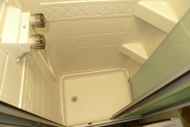 Photo 4 - 2013 Thor Motor Coach Class C Motorhome rental photo 6
