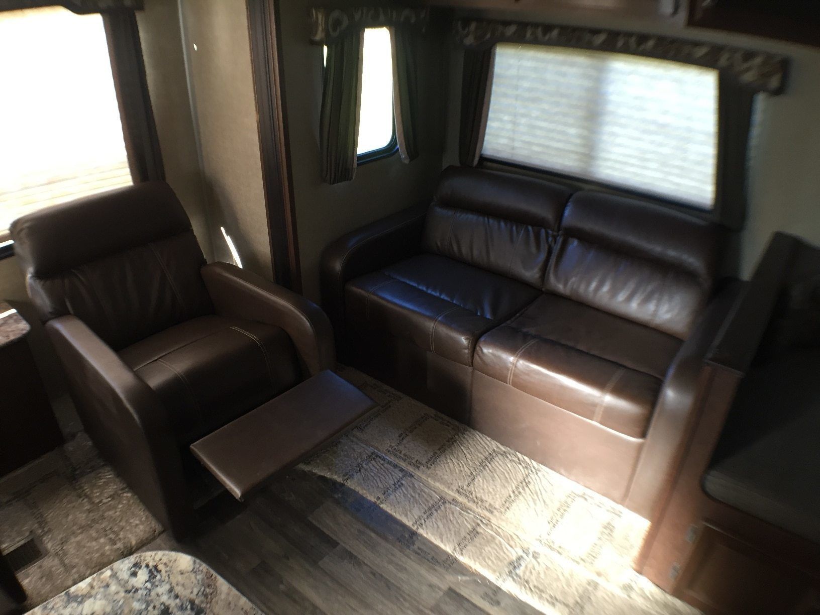 Photo 9 - 2015 Keystone Travel Trailer rental photo 11