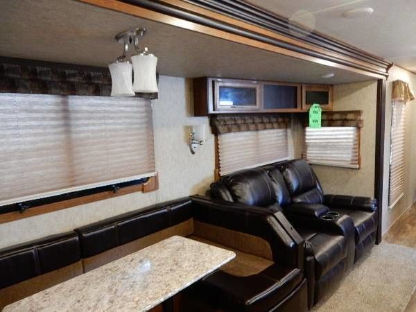Photo 9 - 2017 Prime Time Travel Trailer rental photo 11