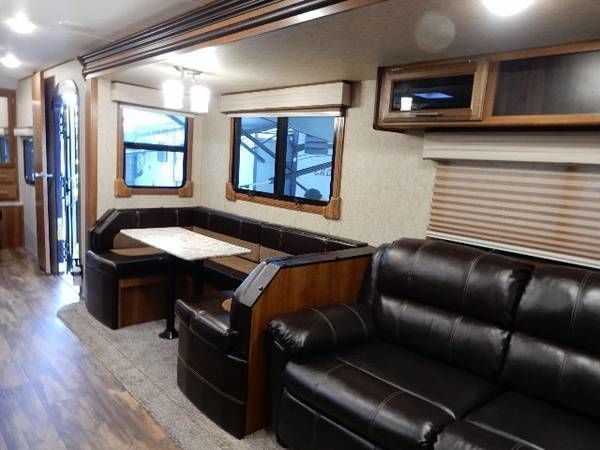 Photo 10 - 2017 Prime Time Travel Trailer rental photo 12