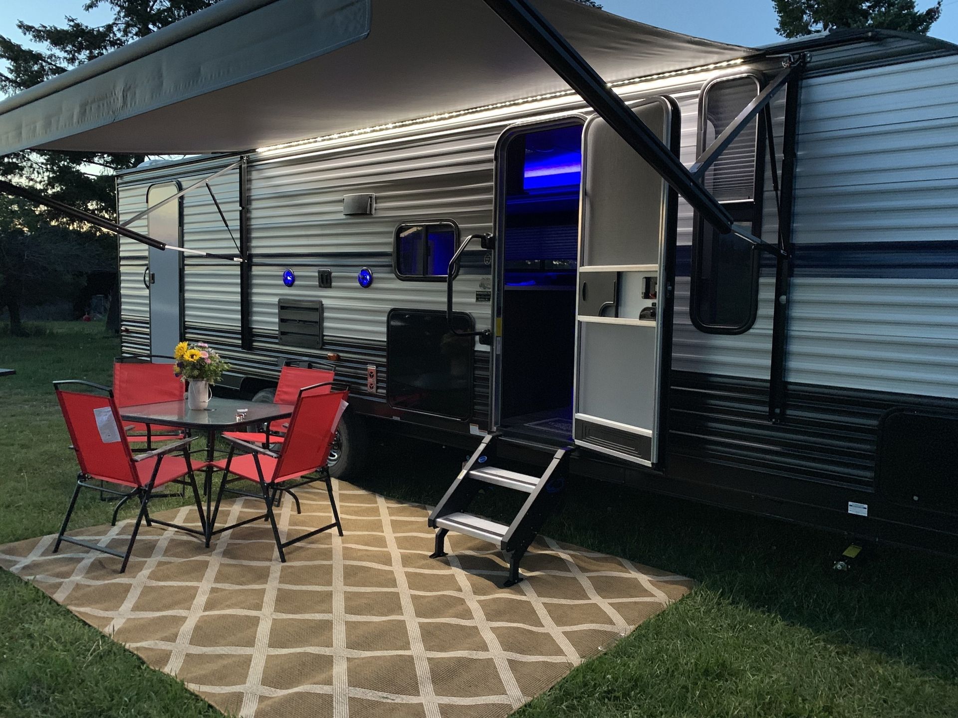Photo 11 - 2020 Forest River Travel Trailer rental photo 13