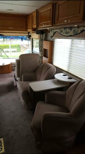 1998 Four Winds Infinity Class A Motorhome for rent in Coalport, PA