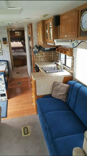 1998 Four Winds Infinity Class A Motorhome for rent in Coalport, PA