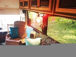 Photo 39 thumbnail 41