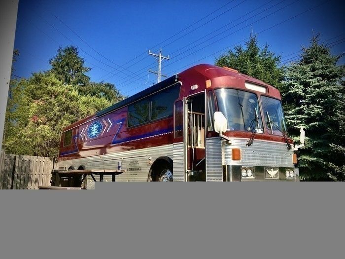 Photo 47 - 1985 Eagle Class A Motorhome rental photo 49