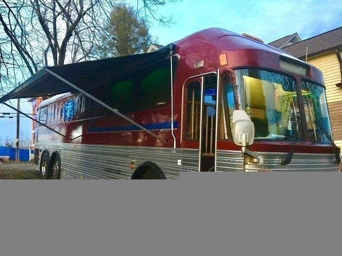 Photo 50 - 1985 Eagle Class A Motorhome rental photo 52