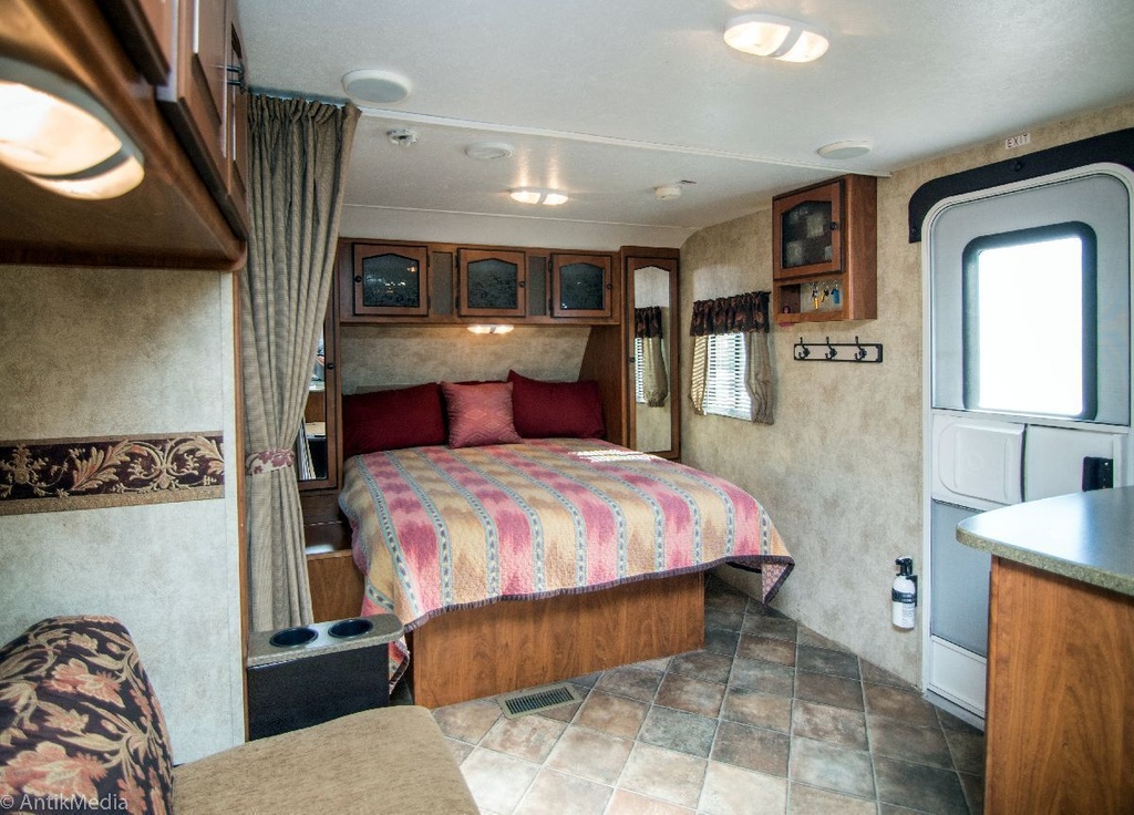 Photo 4 - 2012 Keystone Travel Trailer rental photo 6