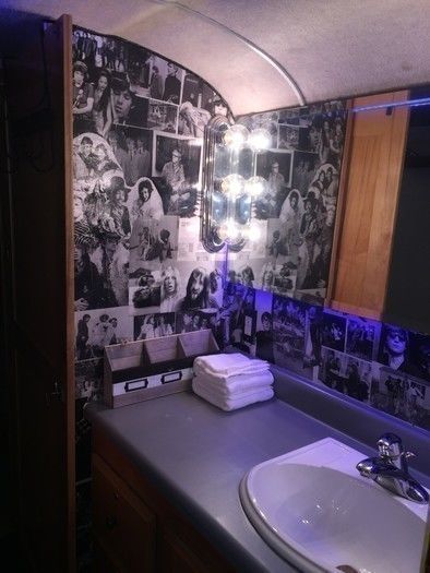 Photo 9 - 1985 Eagle Class A Motorhome rental photo 11