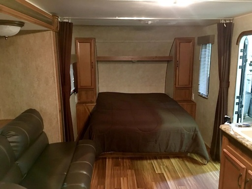 2015 Gulfstream Conquest Lite 259BH Travel Trailer for rent in Cokato, MN