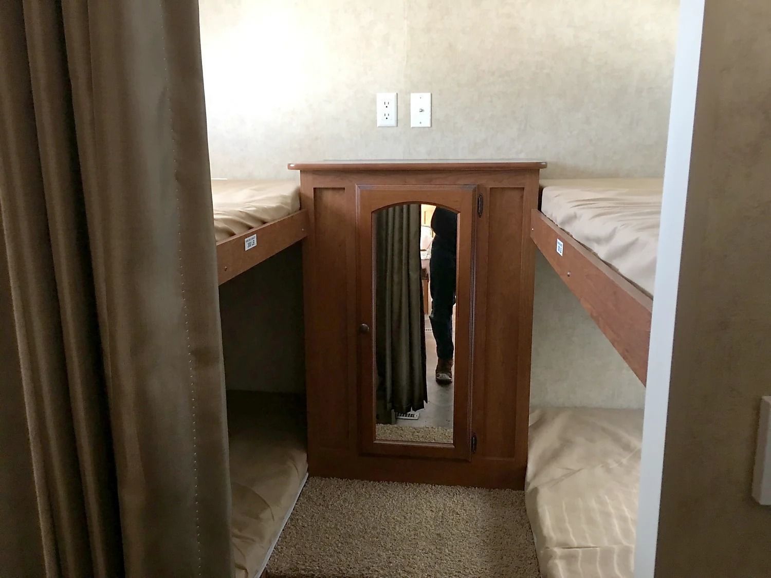 Photo 2 - 2012 Dutchmen Travel Trailer rental photo 4