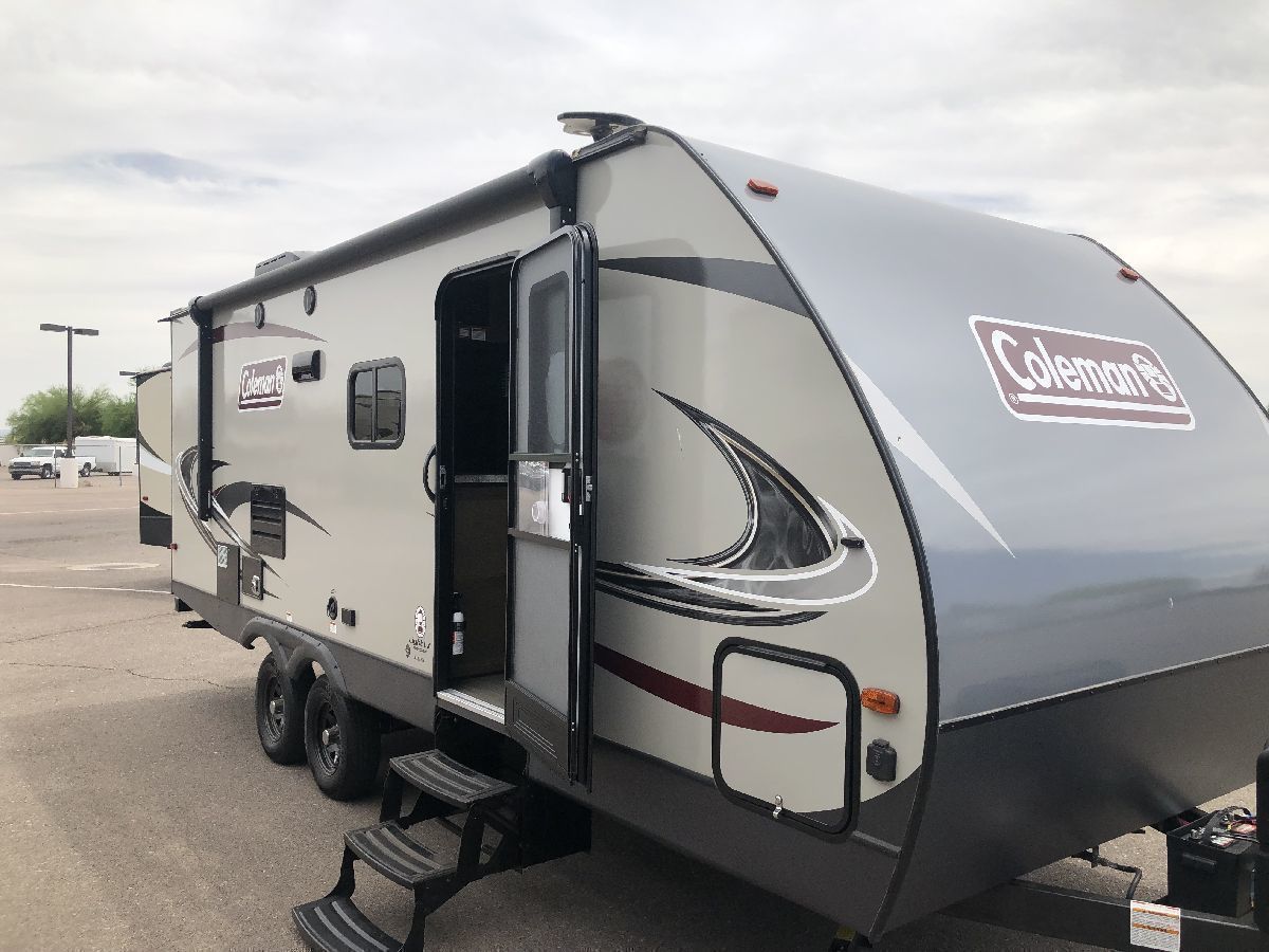 Photo 1 - 2019 Dutchmen Travel Trailer rental photo 3