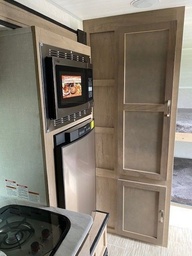 Photo 9 thumbnail 11