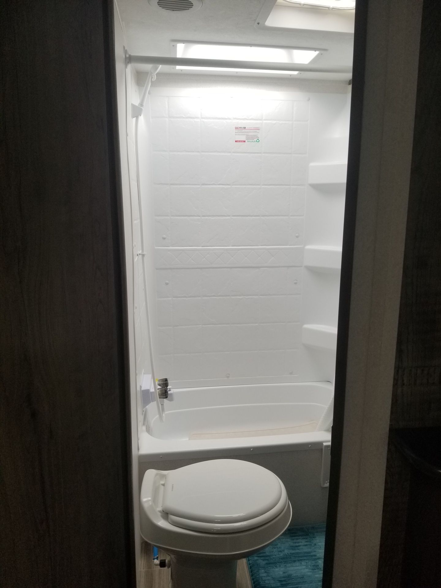 Photo 2 - 2021 Keystone Rv Travel Trailer rental photo 4