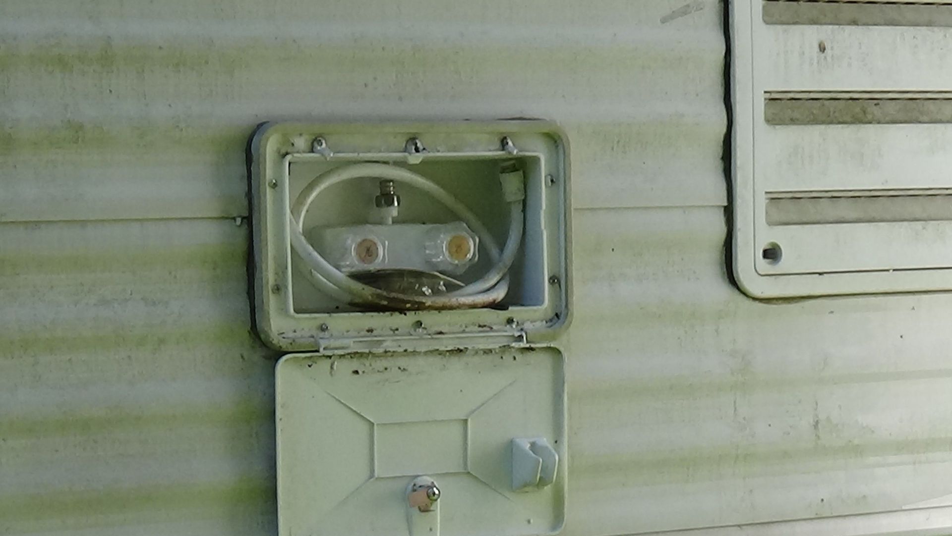 Photo 3 - 2012 Palomino Travel Trailer rental photo 5