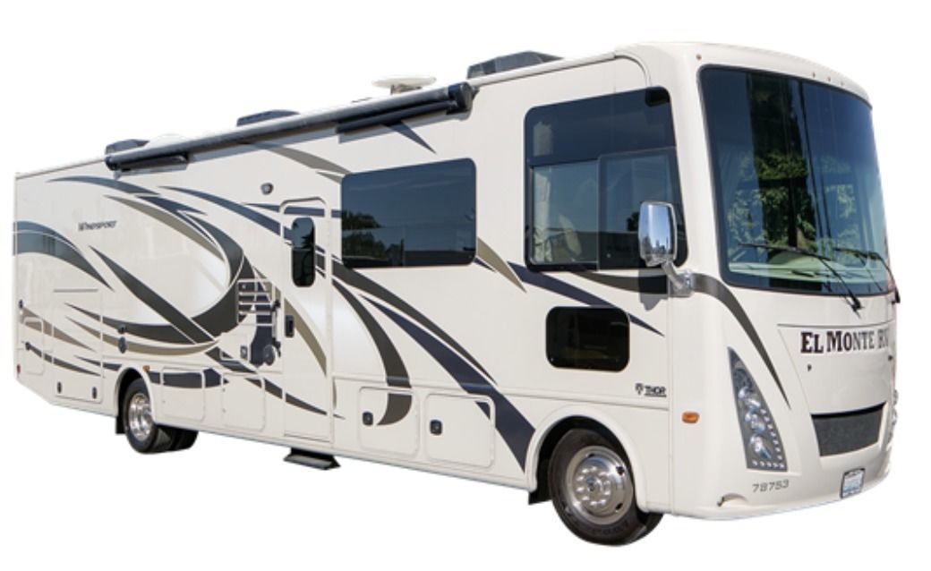 Photo 0 - 2018 Thor Class A Motorhome rental photo 2