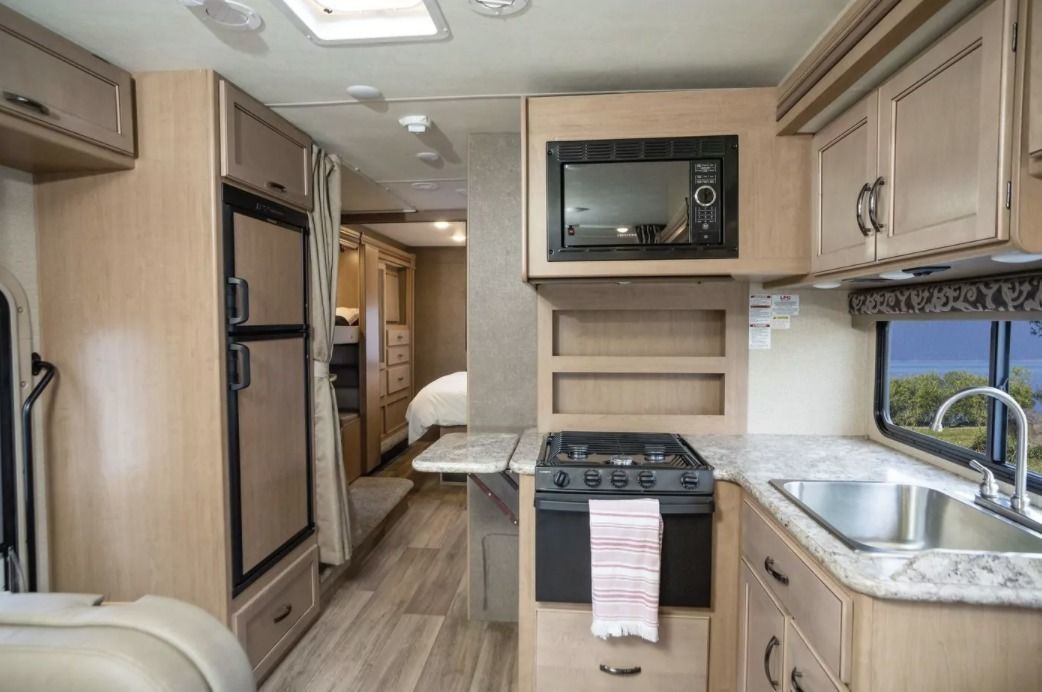 Photo 10 - 2019 Coachmen Class C Motorhome rental photo 12
