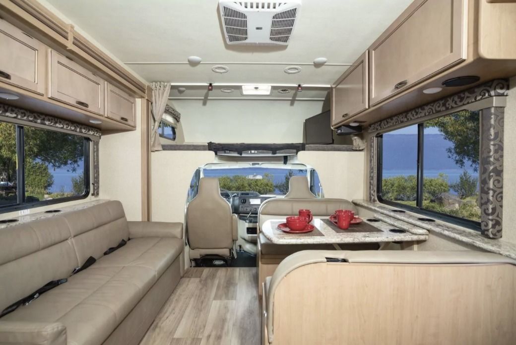 Photo 12 - 2019 Coachmen Class C Motorhome rental photo 14