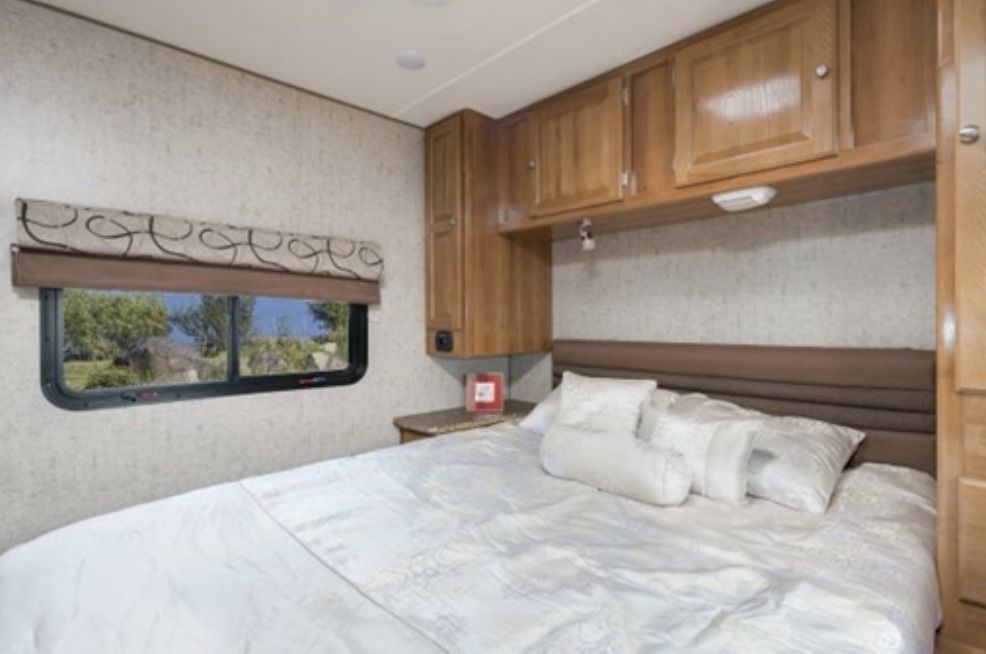 Photo 2 - 2019 Coachmen Class C Motorhome rental photo 4