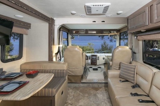 2018 Thor Windsport Class A Motorhome for rent in Hesperia, CA