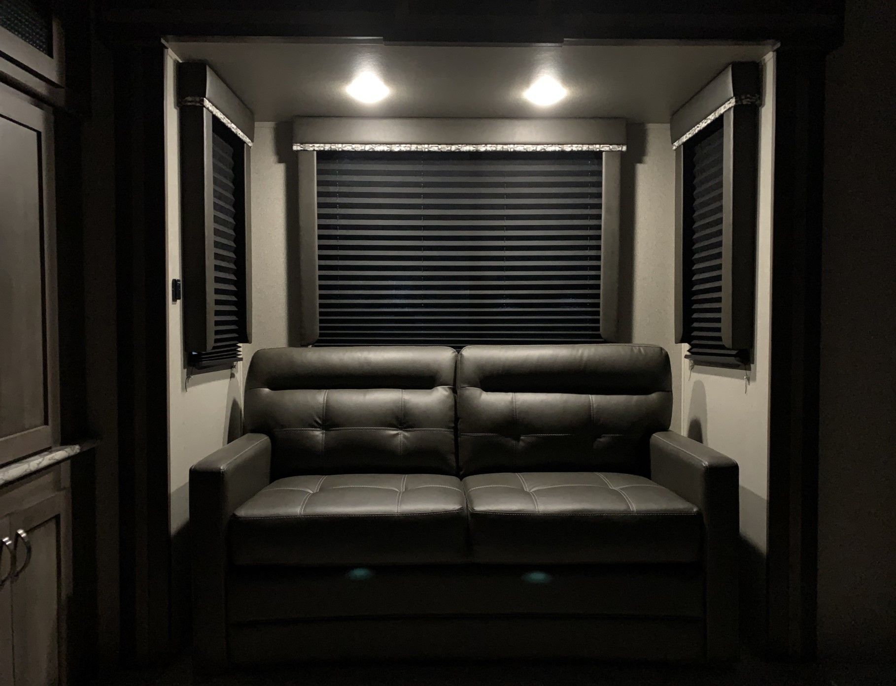 Photo 17 - 2020 Keystone Rv Fifth Wheel rental photo 19