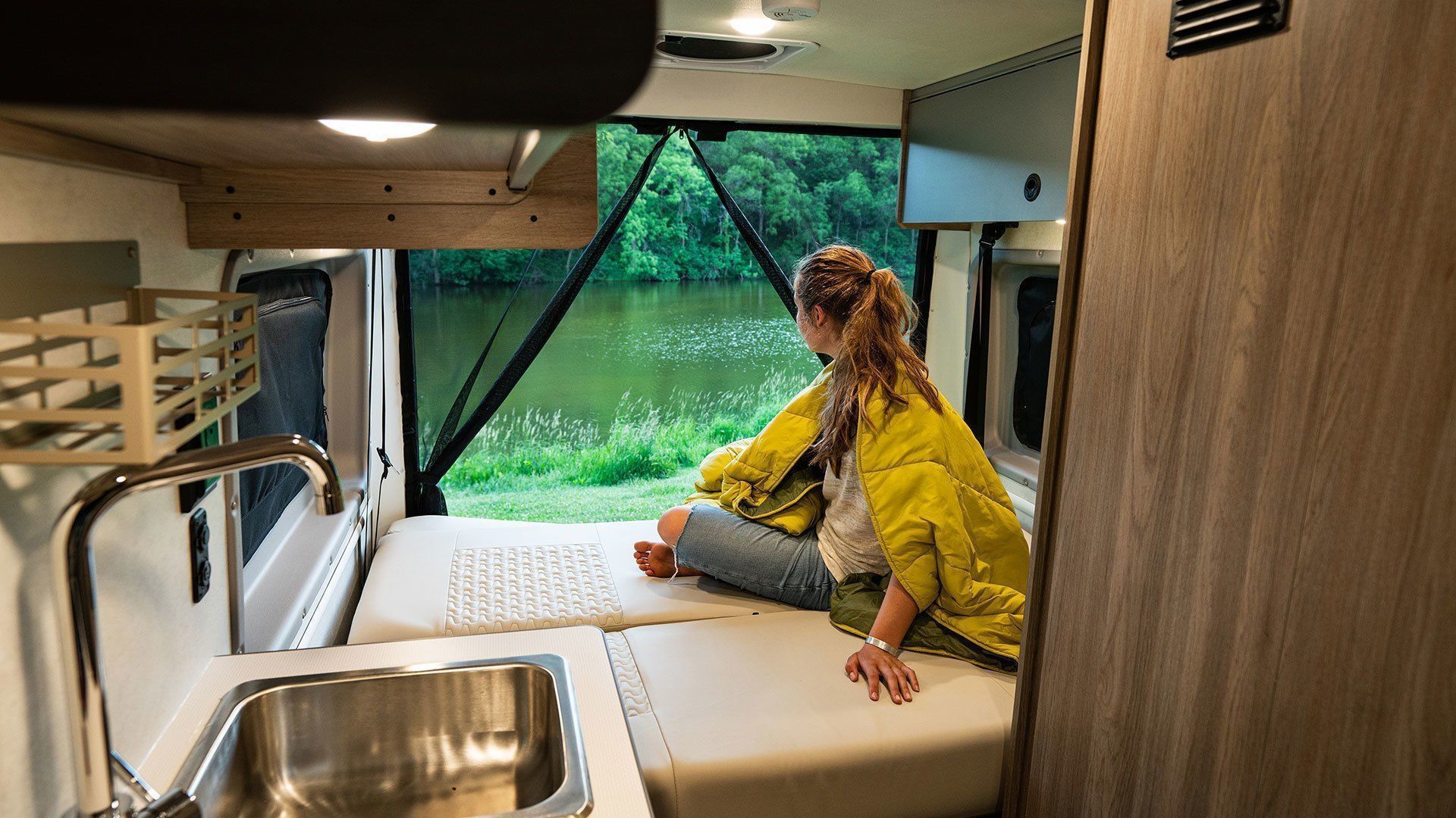 Photo 3 - 2021 Winnebago Class B Motorhome rental photo 5