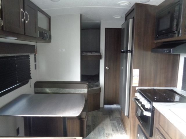 Photo 3 - 2017 Keystone Travel Trailer rental photo 5