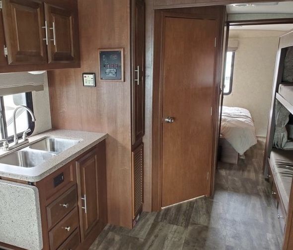 Photo 9 - 2016 Forest River Class A Motorhome rental photo 11
