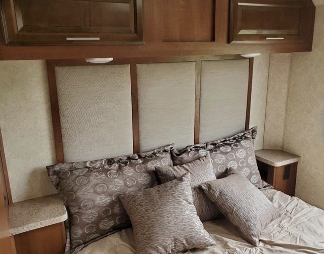 Photo 10 - 2016 Forest River Class A Motorhome rental photo 12