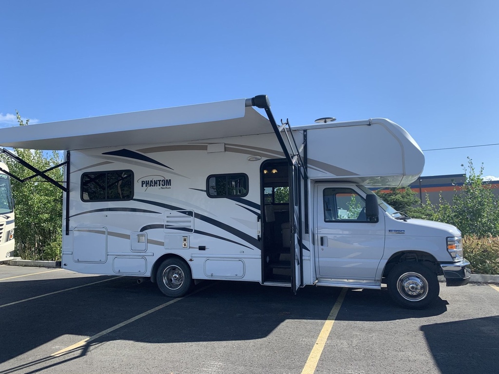 Photo 0 - 2016 Nexus Class C Motorhome rental photo 2