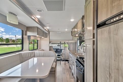 Photo 3 - 2020 Winnebago Class C Motorhome rental photo 5