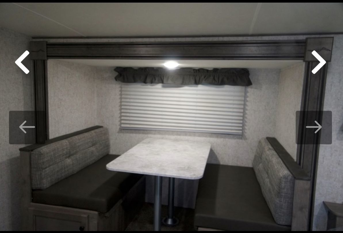 Photo 12 - 2020 Apex Travel Trailer rental photo 14