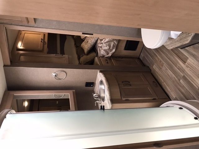 Photo 1 - 2019 Thor Motor Coach Class A Motorhome rental photo 3