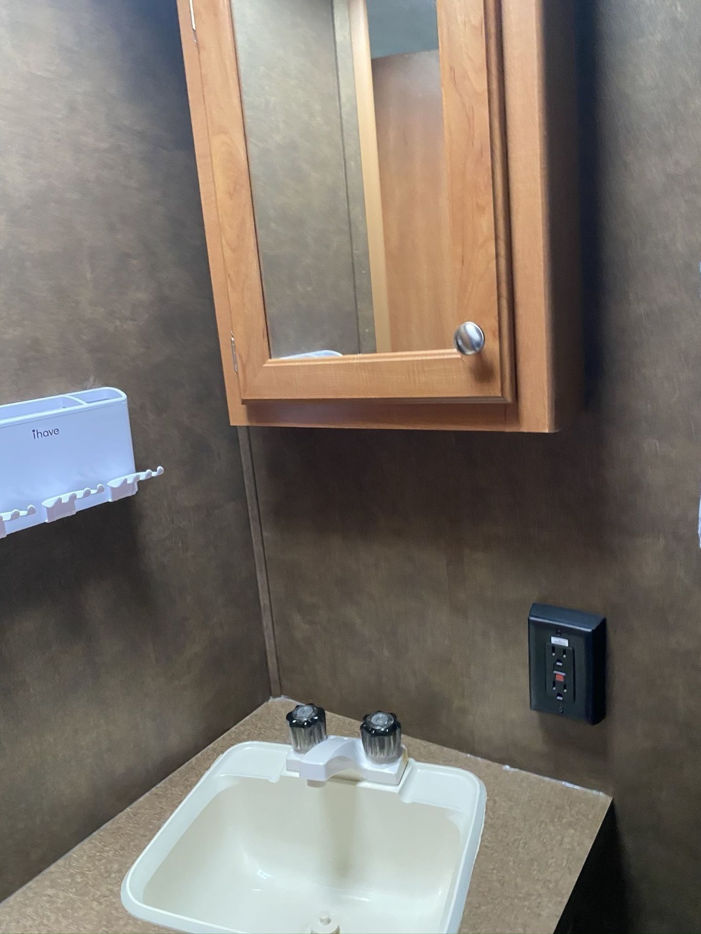 Photo 3 - 2015 Shasta Travel Trailer rental photo 5